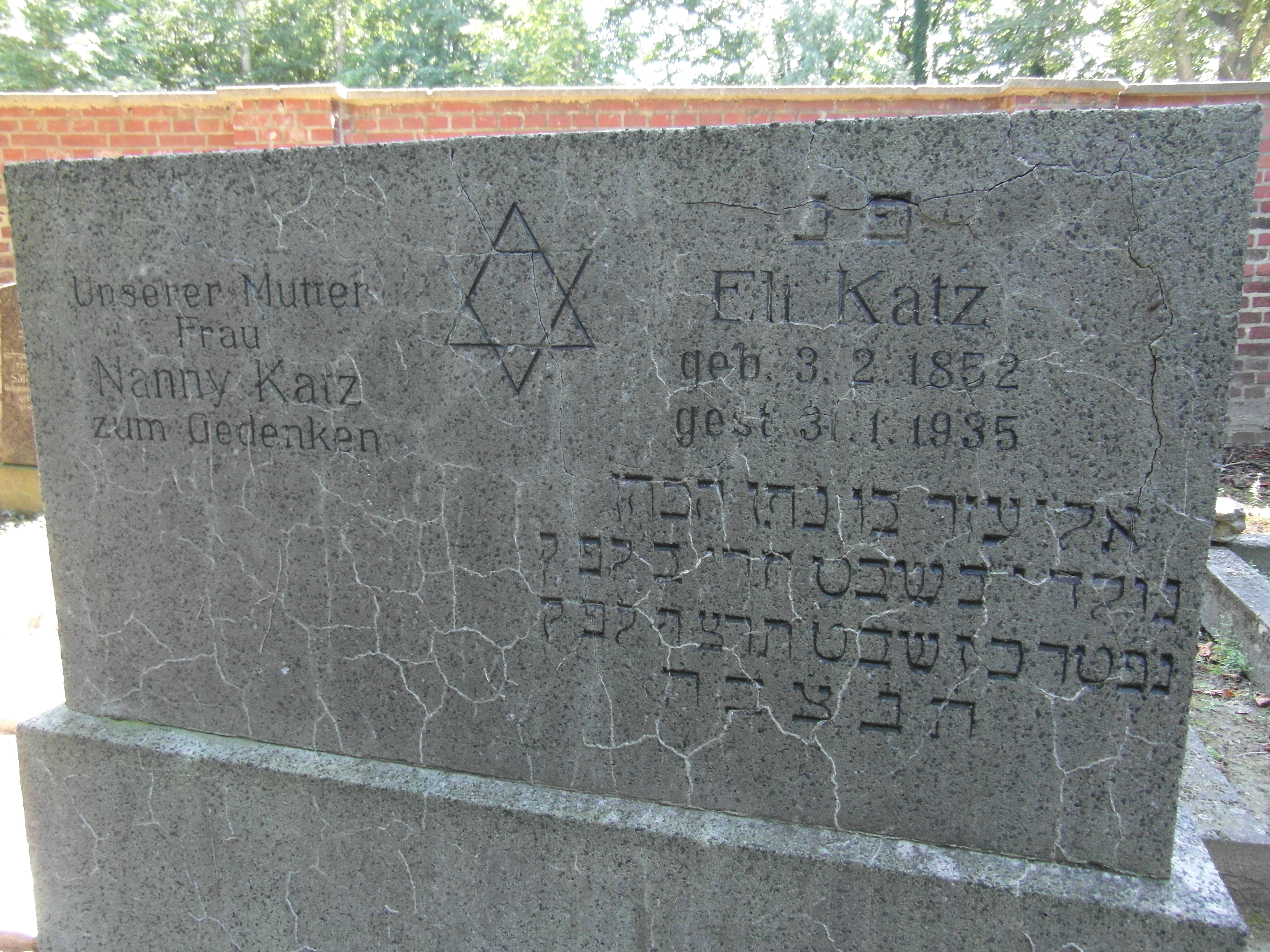 Grabstein für Eli Katz (geb. 3.2.1852 – gest. 31.1.1935) © Verein zur Förderung des Jüdischen Friedhofs Münster e.V.